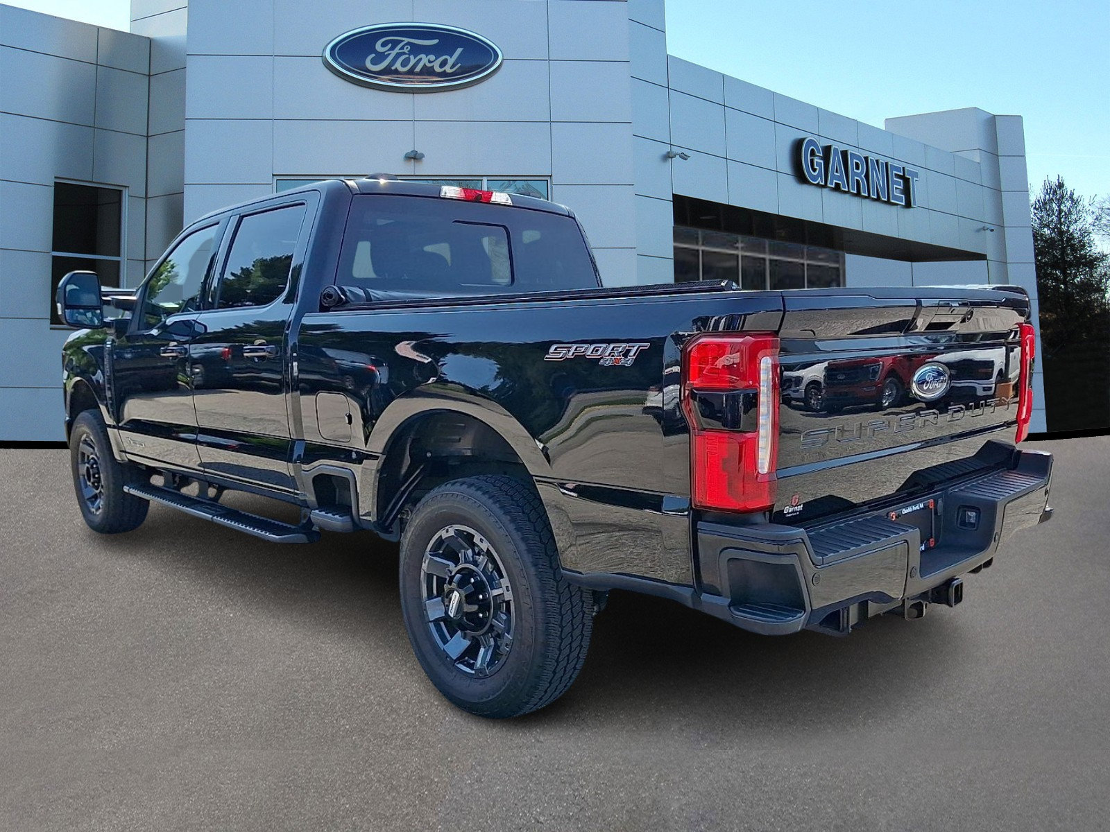 Certified 2024 Ford F250 Lariat w/ Lariat Ultimate Package AWD/4WD image 5