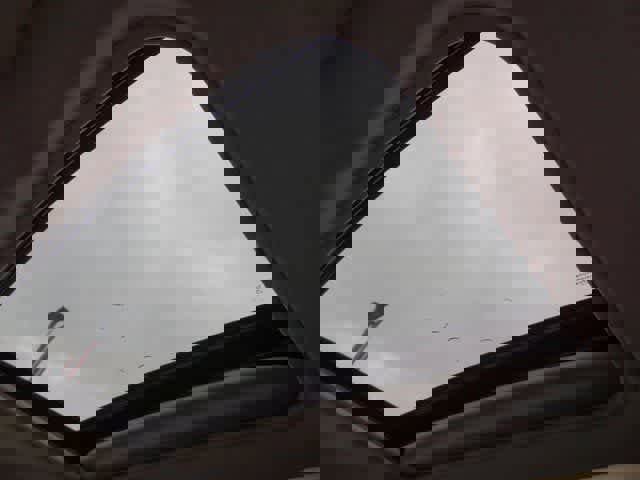 Used 2023 Toyota RAV4 XLE Premium image 8