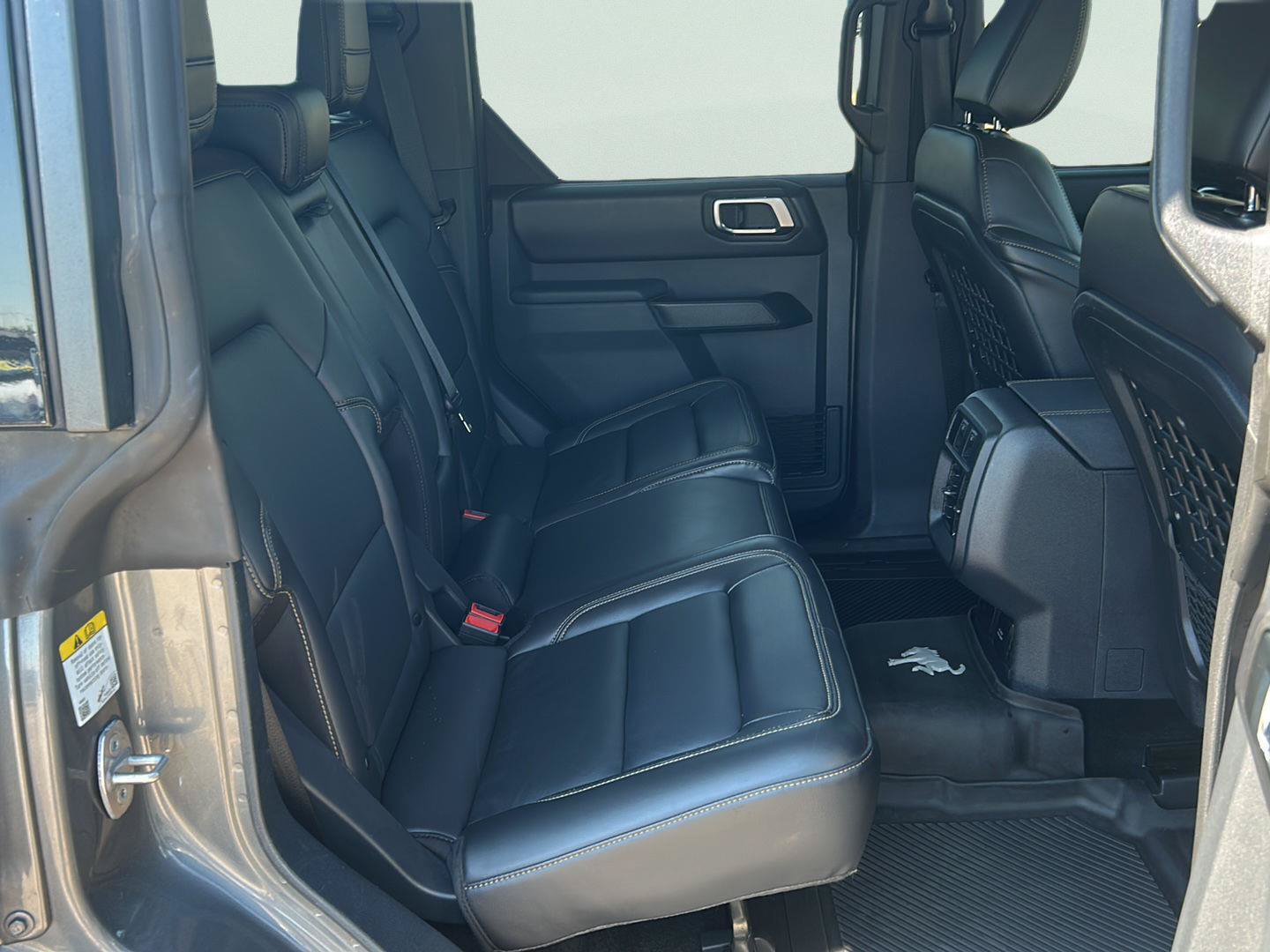 Certified 2025 Ford Bronco Badlands w/ Sasquatch Package AWD/4WD image 21