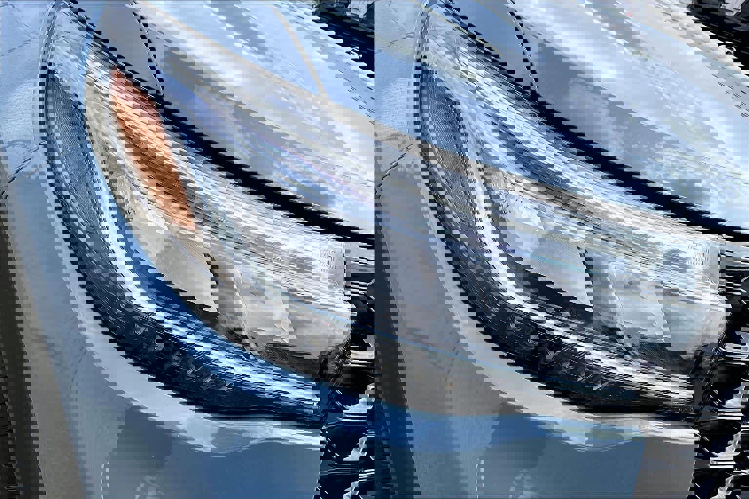 Certified 2025 Ford Explorer ST image 30