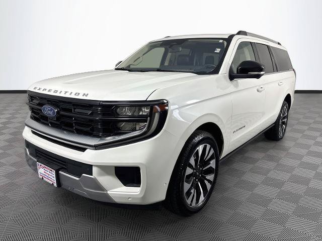 Certified 2025 Ford Expedition Max Platinum w/ Driver's Package AWD/4WD image 3