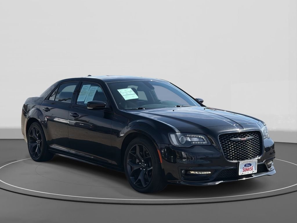 Used 2022 Chrysler 300 S image 4