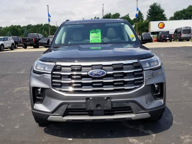 Certified 2025 Ford Explorer Active w/ Active Comfort Package AWD/4WD image 8