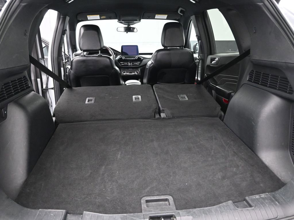 Certified 2024 Ford Escape ST-Line w/ Cold Weather Package image 51