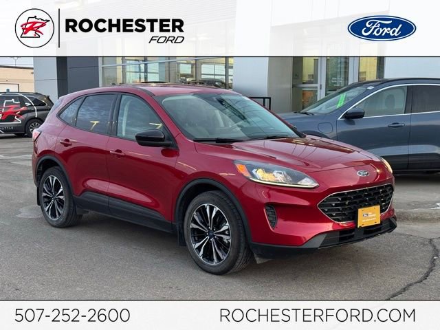 Certified 2022 Ford Escape SE w/ SE Sport Appearance Package
