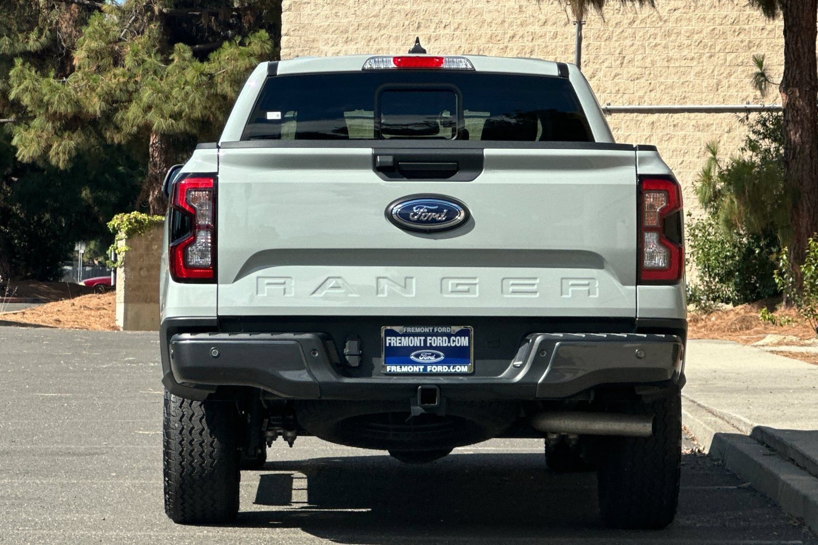 Certified 2024 Ford Ranger Lariat w/ FX4 Off-Road Package AWD/4WD image 4