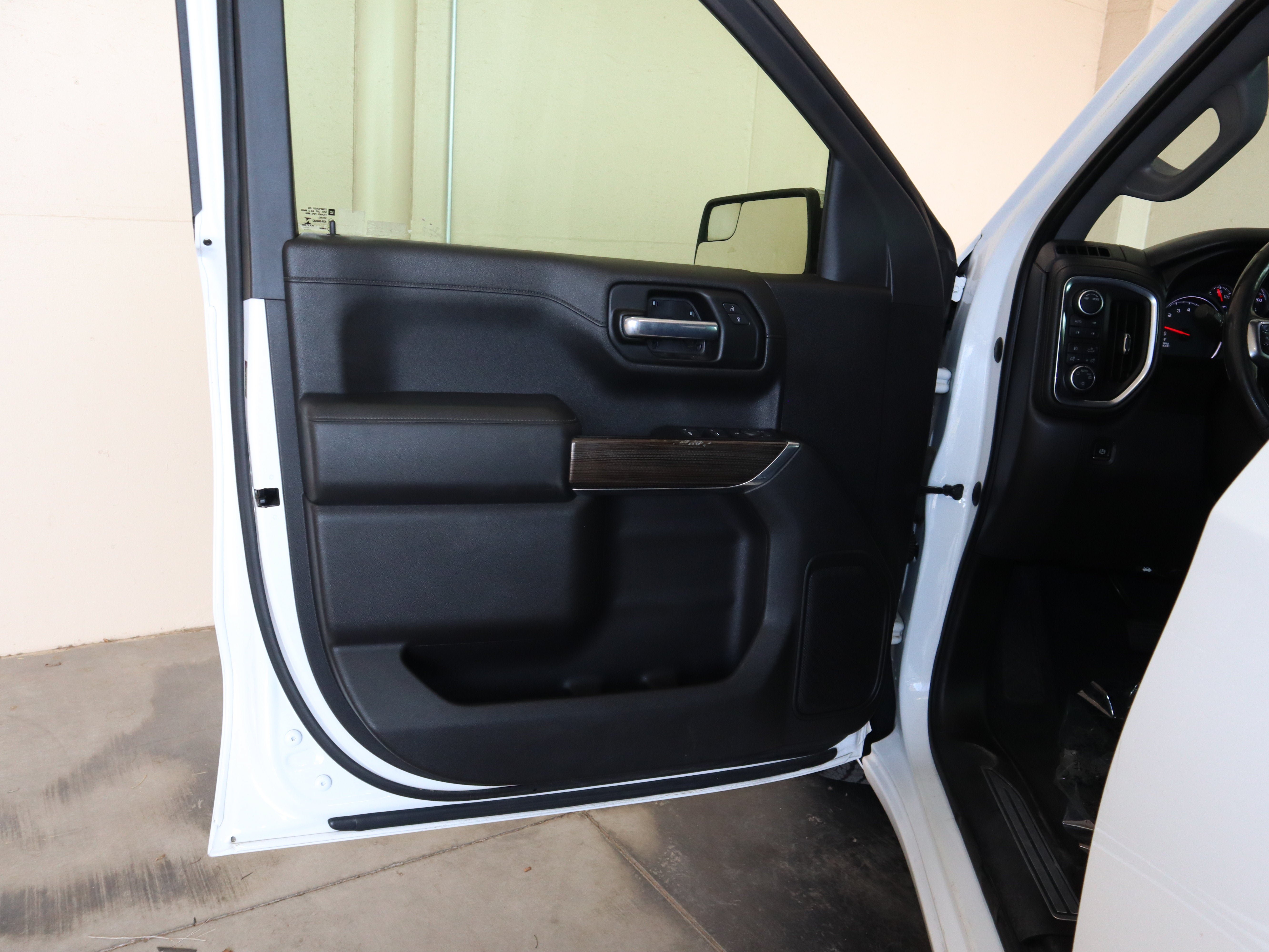 Used 2020 Chevrolet Silverado 1500 LT w/ All-Star Edition AWD/4WD image 31