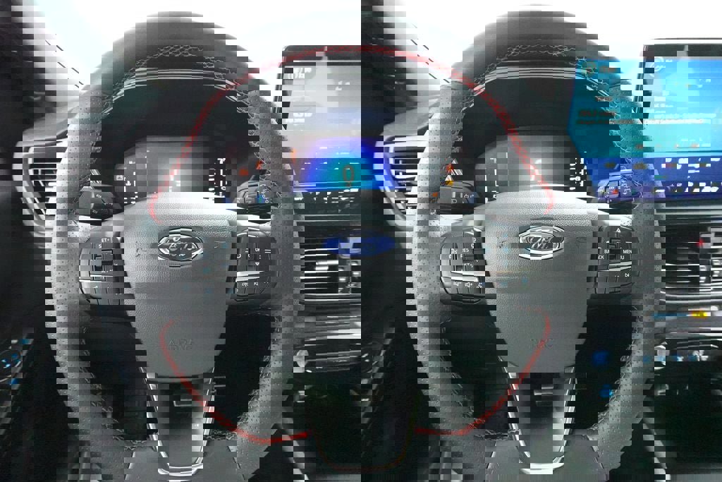 Certified 2023 Ford Escape ST-Line w/ Tech Pack #1 image 12