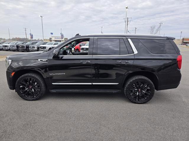 Used 2021 GMC Yukon SLT w/ SLT Premium Package image 8