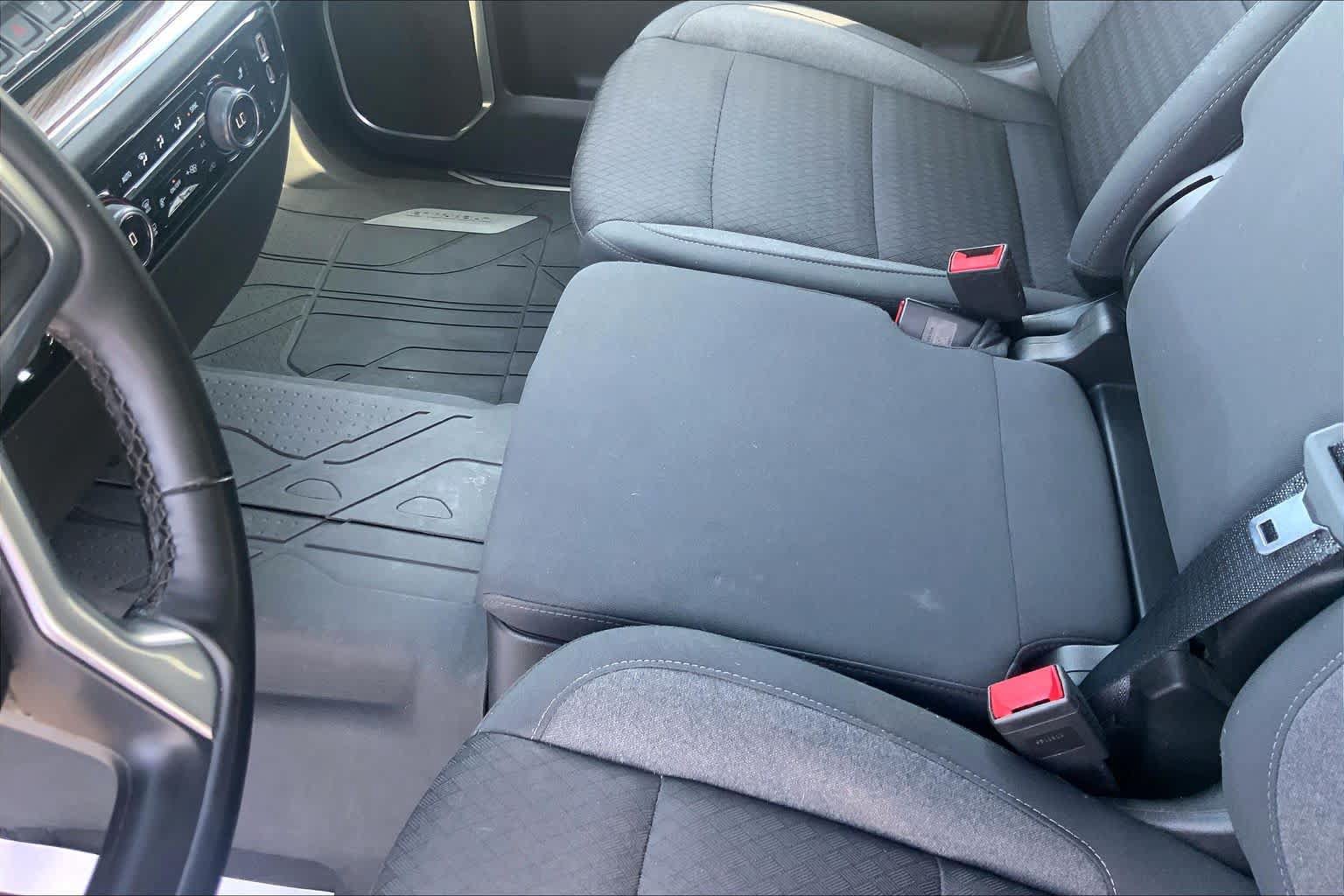 Used 2024 Chevrolet Silverado 1500 LT w/ Protection Package AWD/4WD image 17