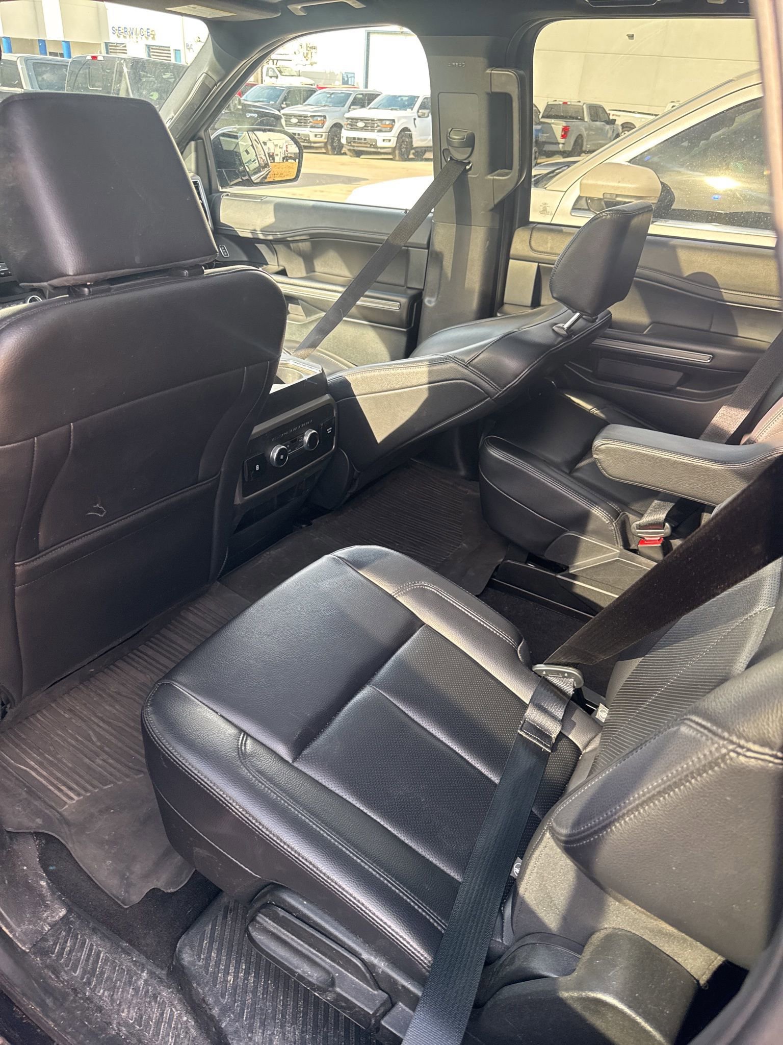 Certified 2021 Ford Expedition XLT image 6