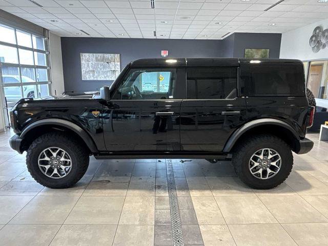 Certified 2025 Ford Bronco Badlands AWD/4WD image 2