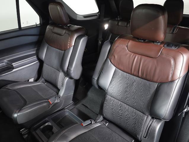 Certified 2021 Ford Explorer Platinum w/ Equipment Group 601A image 13