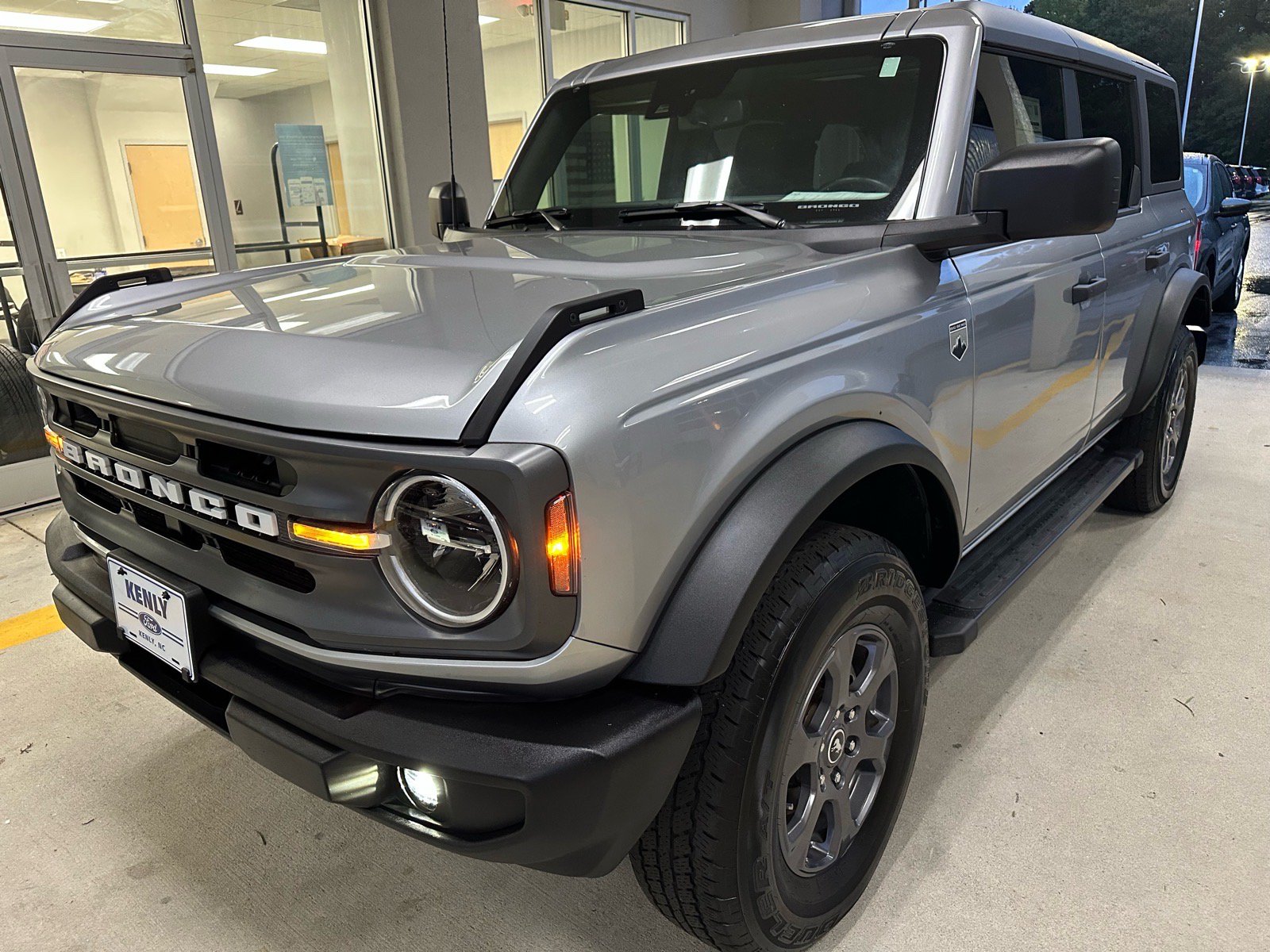 Certified 2024 Ford Bronco Big Bend AWD/4WD image 3
