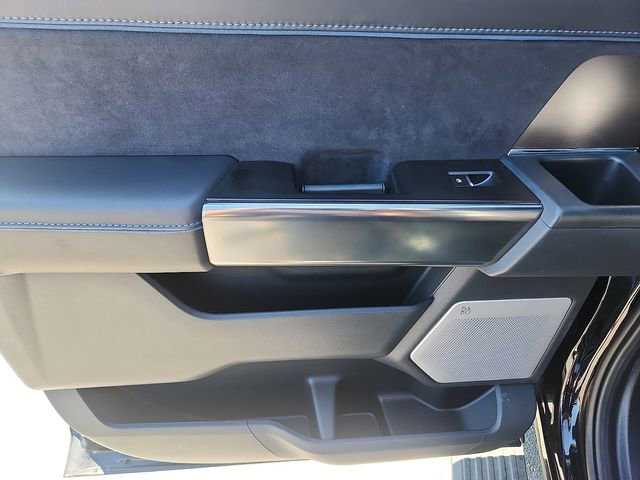 Certified 2025 Ford F150 Platinum w/ Equipment Group 702A High AWD/4WD image 27
