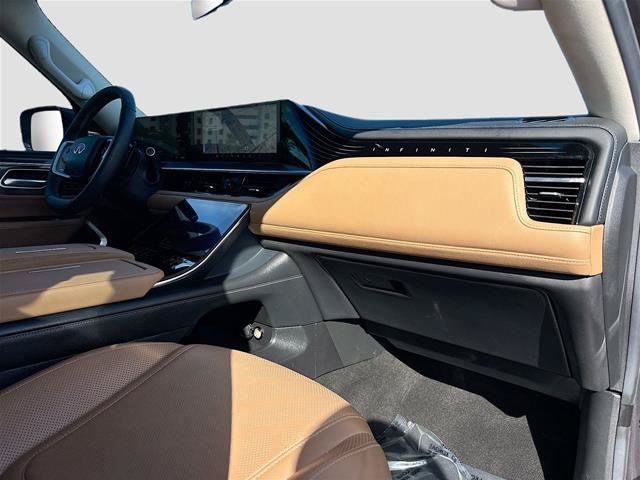 Used 2025 INFINITI QX80 Luxe AWD/4WD image 34