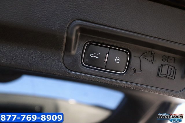 Certified 2022 Ford Explorer Limited w/ Equipment Group 301A image 15