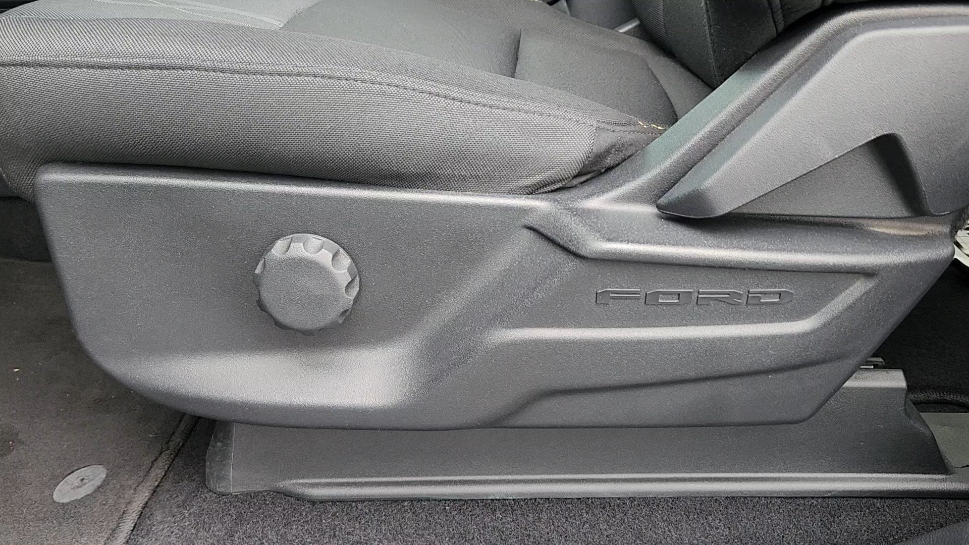 Certified 2024 Ford F150 STX AWD/4WD image 9