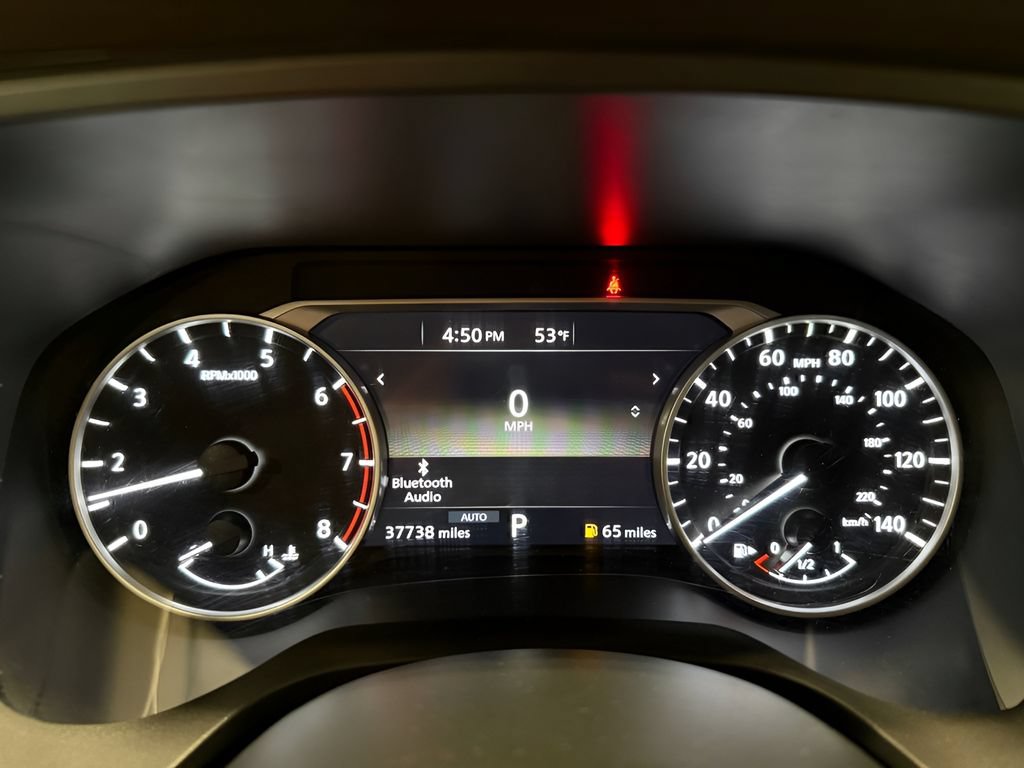 Used 2023 Nissan Rogue SV AWD/4WD image 22