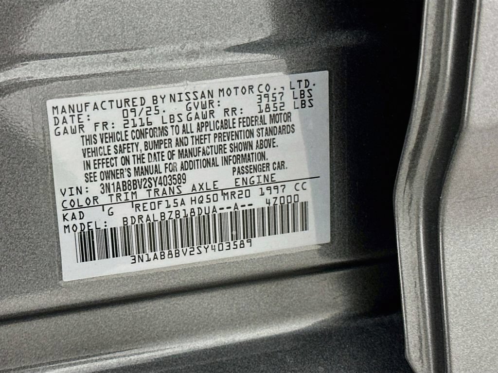 Used 2025 Nissan Sentra S FWD image 32