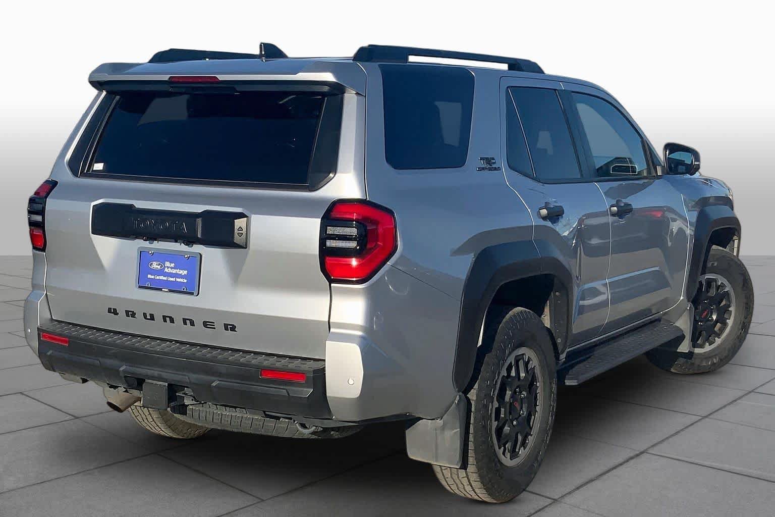 Used 2025 Toyota 4Runner TRD Off-Road Premium w/ Tow Technology Package AWD/4WD image 13