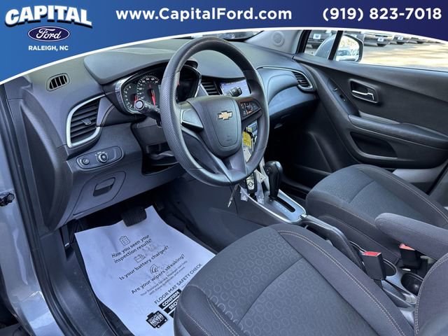 Used 2020 Chevrolet Trax LS image 21