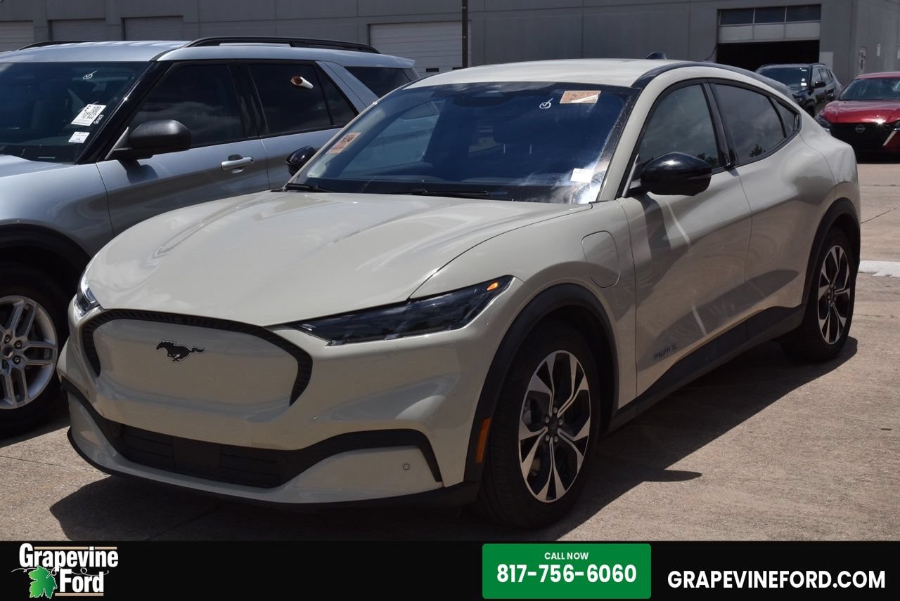 Certified 2025 Ford Mustang Mach-E Select w/ Comfort Package Lite AWD/4WD image 1