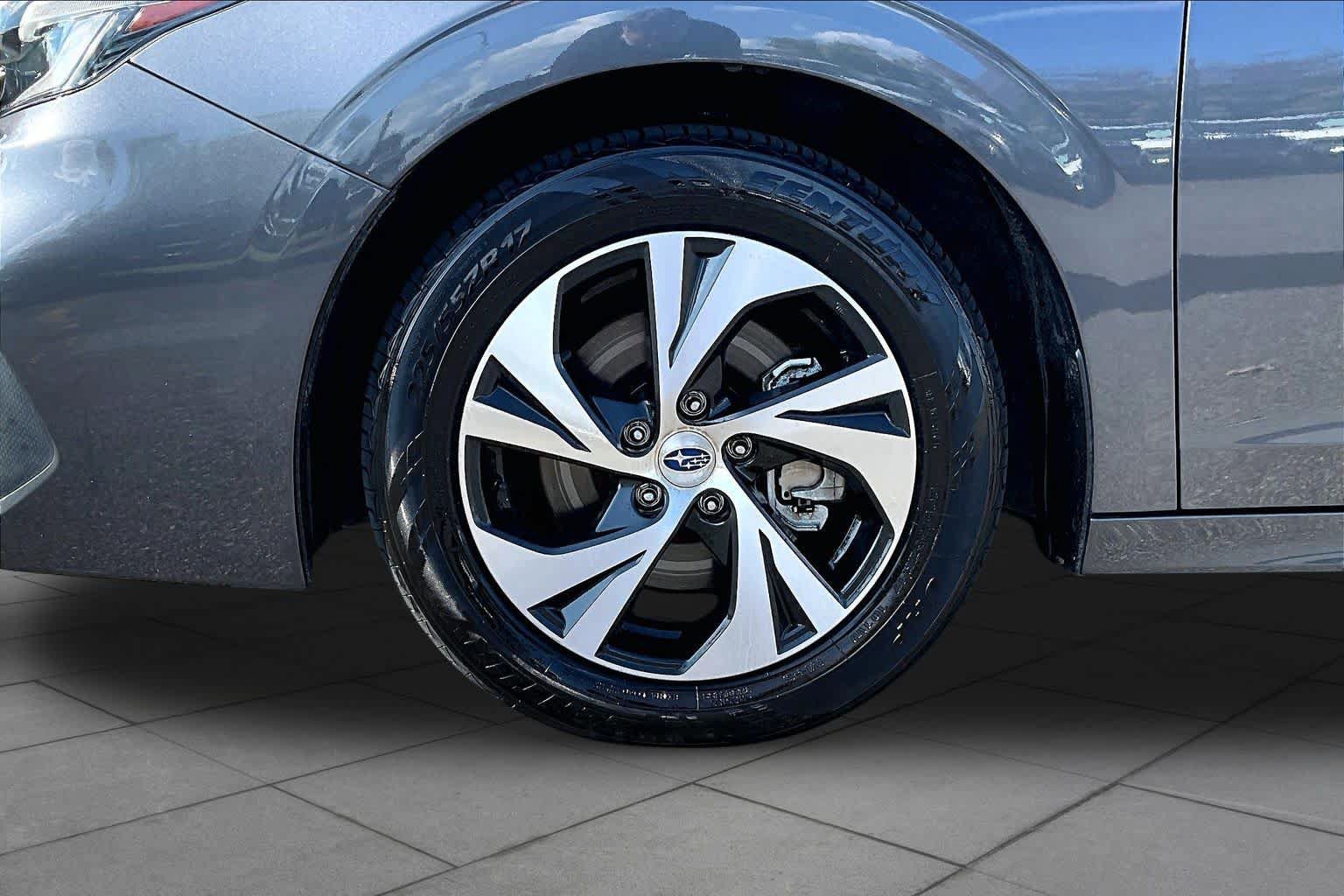 Used 2023 Subaru Legacy Premium AWD/4WD image 11