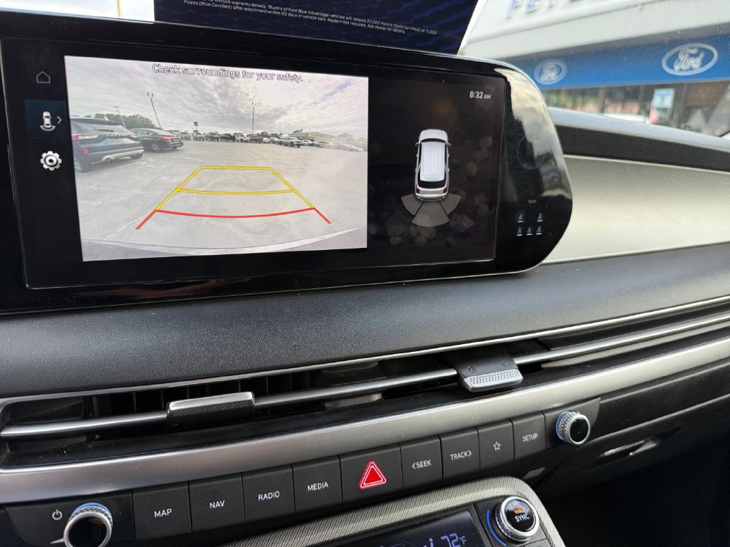 Used 2025 Hyundai Palisade SEL FWD image 19