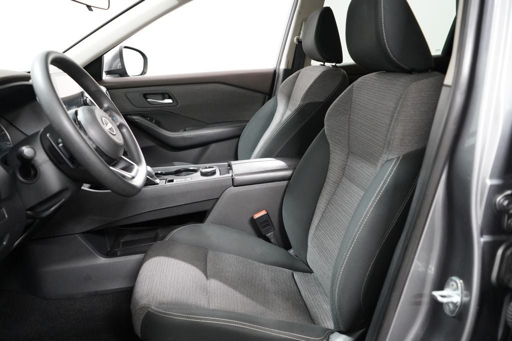 Used 2022 Nissan Rogue SV AWD/4WD image 13