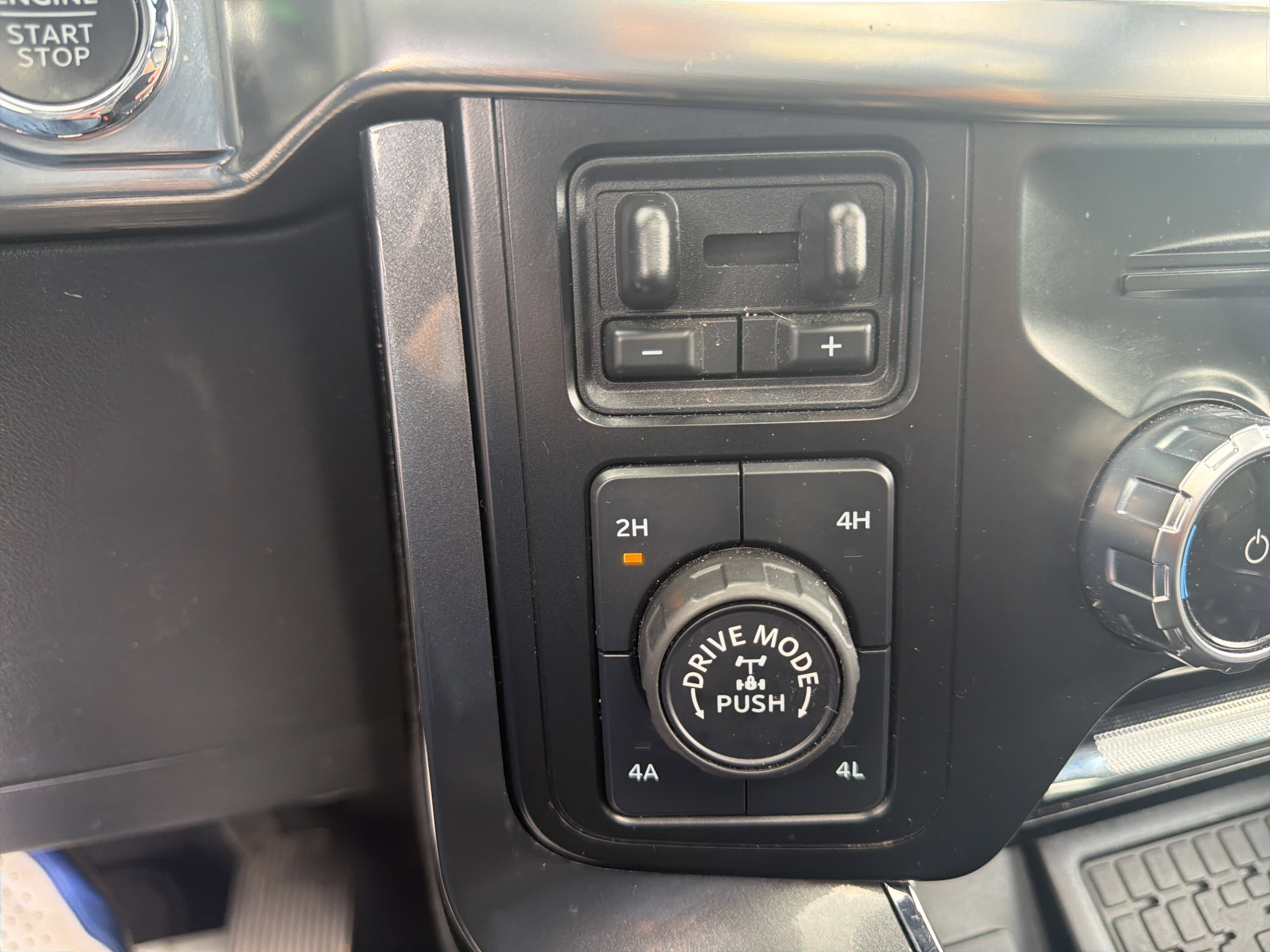 Certified 2023 Ford F150 Lariat w/ Equipment Group 502A High AWD/4WD image 32