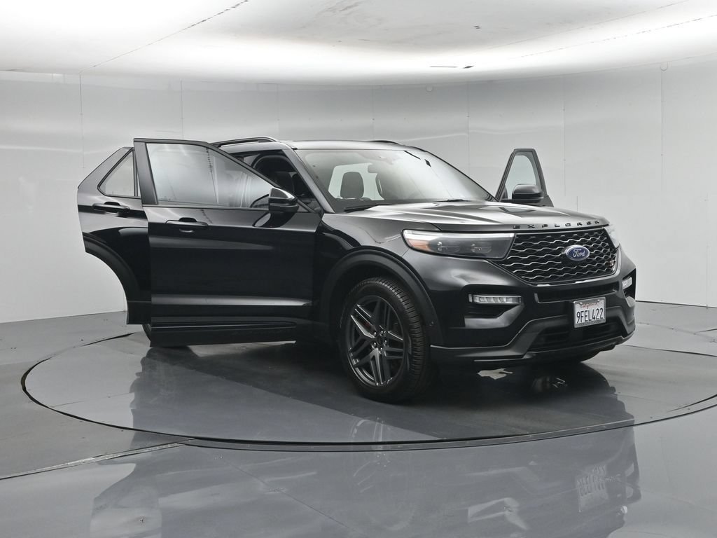Certified 2023 Ford Explorer ST w/ Equipment Group 401A AWD/4WD image 37