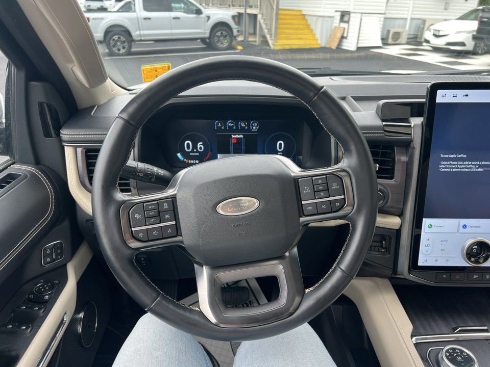 Certified 2022 Ford Expedition Max Platinum image 25