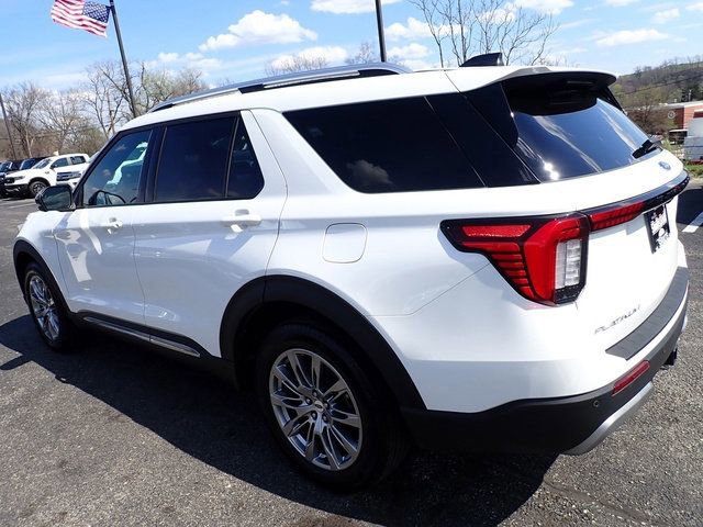 Certified 2025 Ford Explorer Platinum image 5