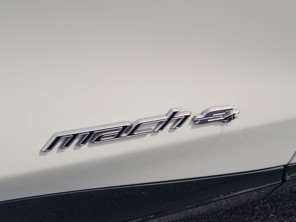 Certified 2025 Ford Mustang Mach-E Premium w/ Sport Appearance Package AWD/4WD image 6
