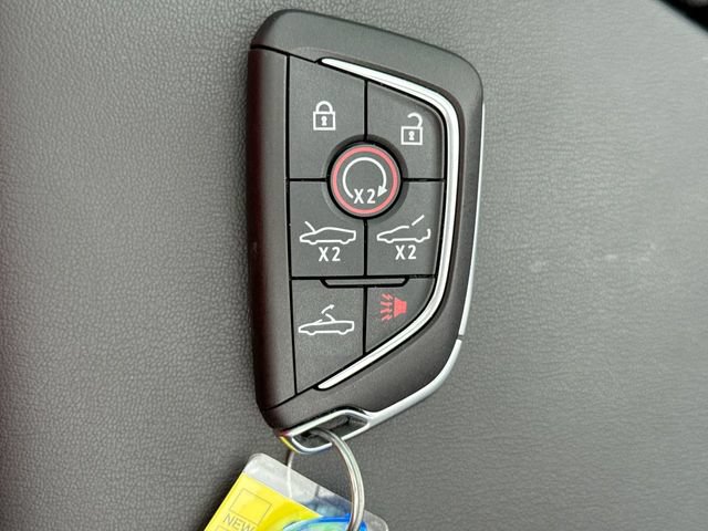 Used 2024 Chevrolet Corvette Stingray Convertible RWD image 21