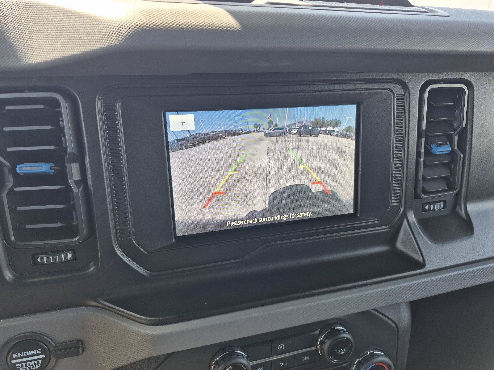 Certified 2023 Ford Bronco Black Diamond AWD/4WD image 4
