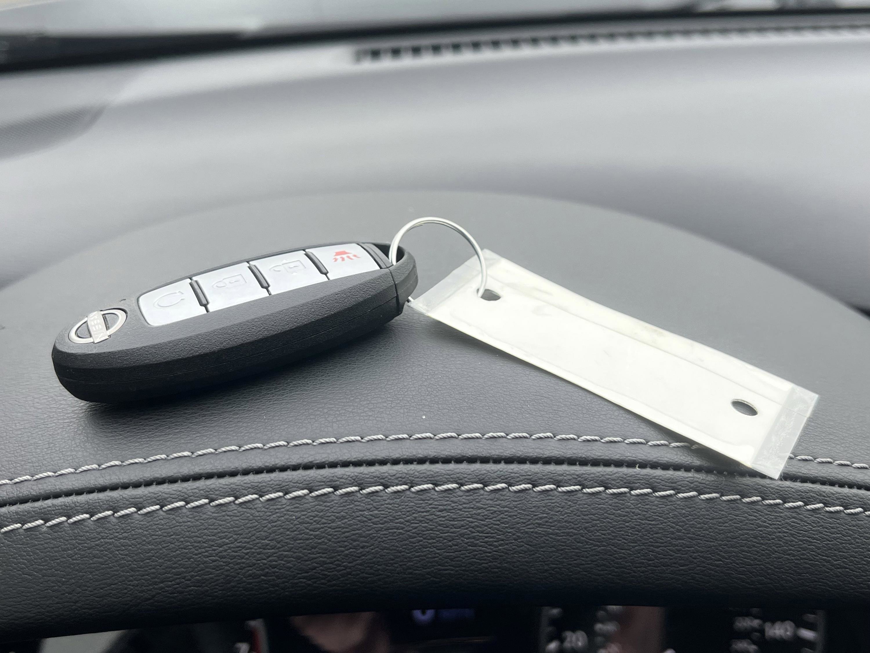 Used 2023 Nissan Murano SV w/ SV Midnight Edition Package image 25