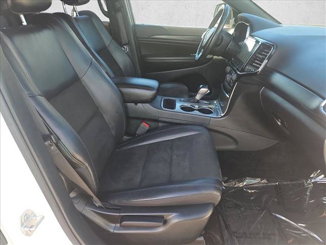 Used 2021 Jeep Grand Cherokee Laredo X AWD/4WD image 23
