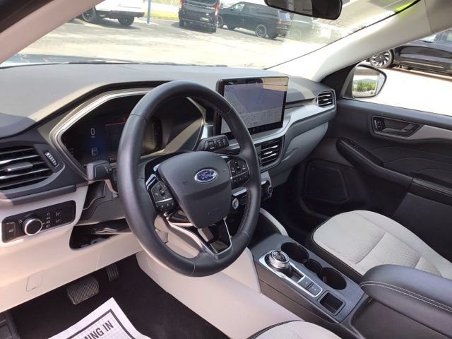 Certified 2023 Ford Escape Active w/ Tech Pack #1 AWD/4WD image 8