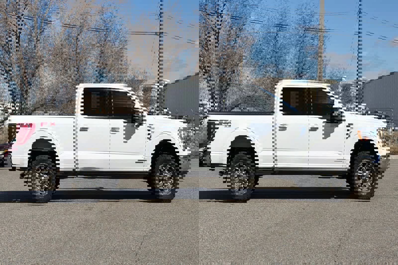 Certified 2021 Ford F150 XLT w/ Equipment Group 302A High image 6