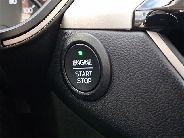 Certified 2022 Ford Escape SE w/ SE Sport Appearance Package image 27