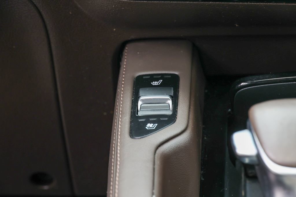 Used 2021 Kia Telluride SX w/ Towing Package FWD image 39