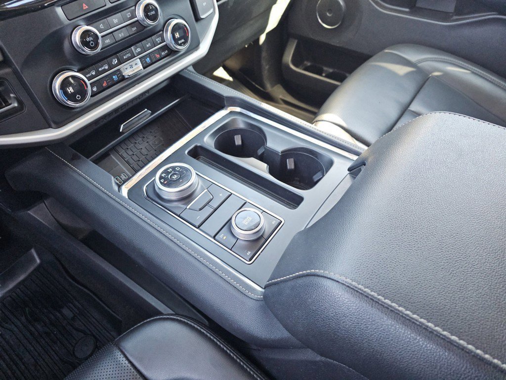 Certified 2023 Ford Expedition Max XLT image 32