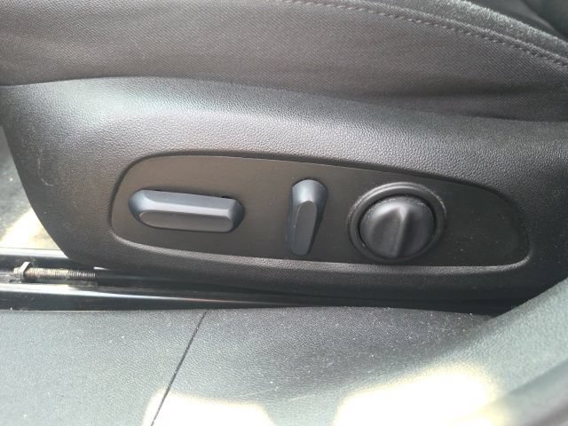 Used 2025 Chevrolet Malibu LT FWD image 23