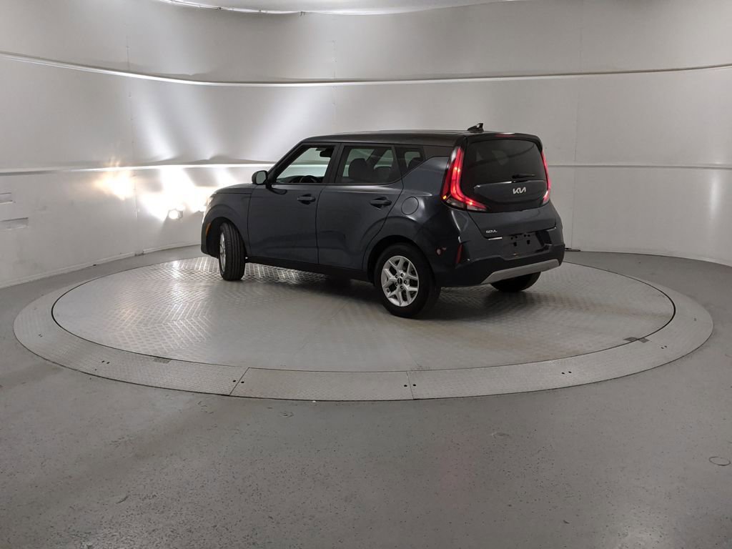 Used 2024 Kia Soul LX w/ Option Group 015 image 4