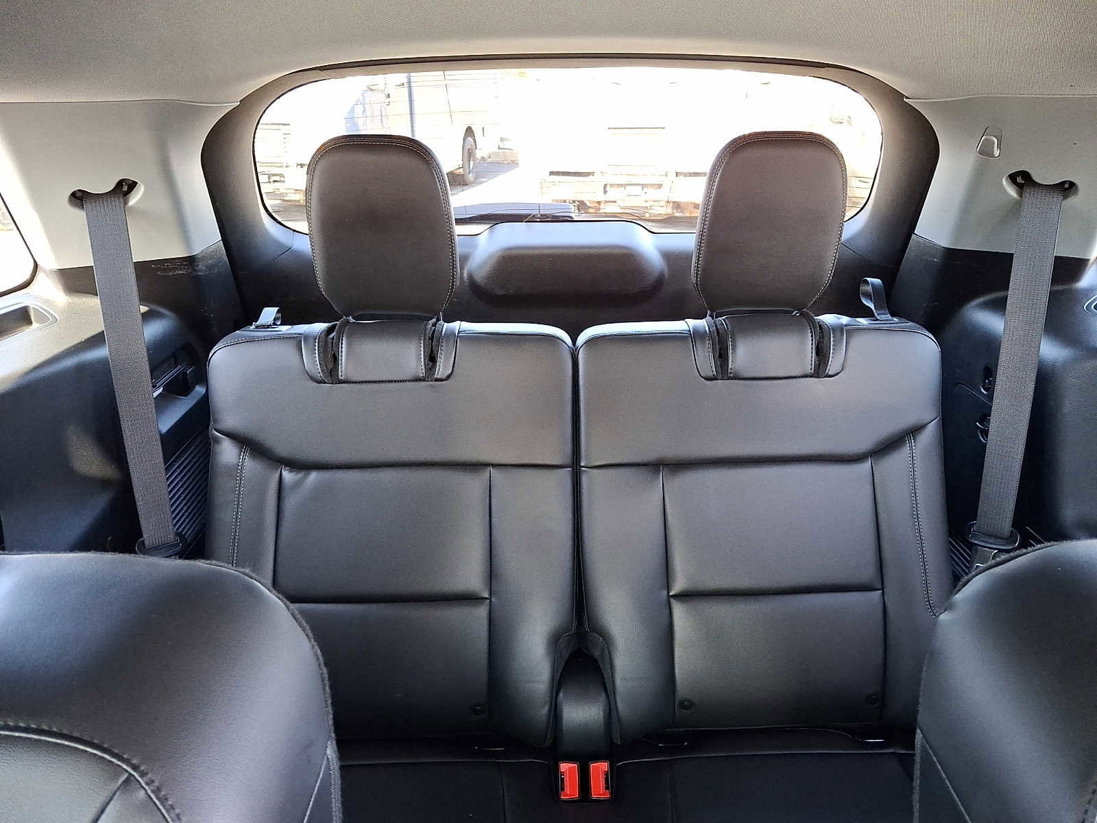 Certified 2022 Ford Explorer XLT w/ Equipment Group 202A image 11