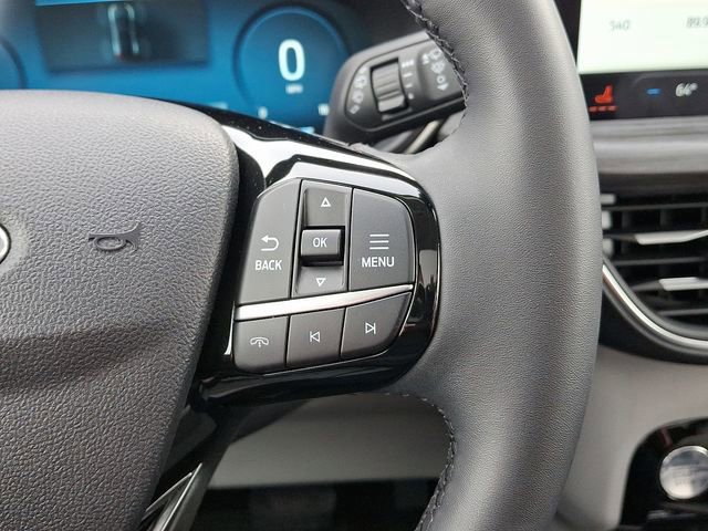 Certified 2023 Ford Escape Platinum w/ Premium Technology Package image 24