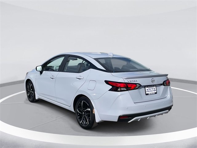 Used 2025 Nissan Versa SR w/ Trunk Package image 4