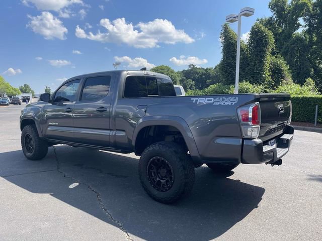 Used 2020 Toyota Tacoma TRD Sport w/ TRD Premium Sport Package AWD/4WD image 4
